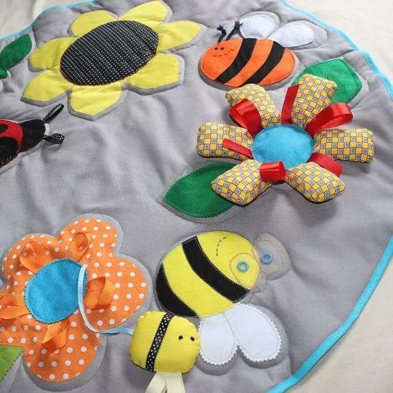 【垃圾利用】几片碎步为你家宝宝缝个可爱的坐垫!