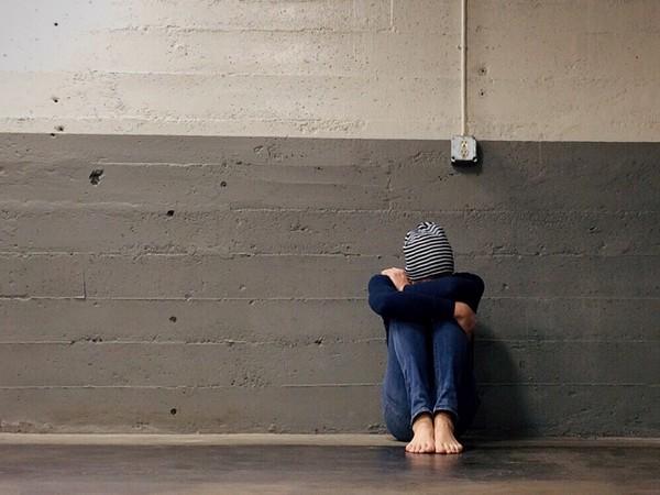 温度影响心情!女人易有「冬季忧郁」比平常更易怒,更嗜睡