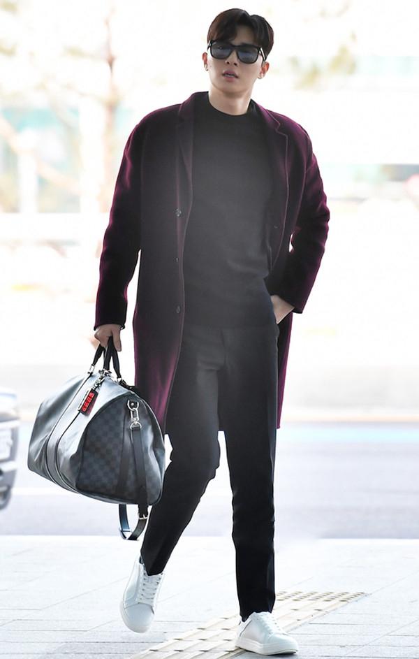 吴秀波引领的的叔控福利穿搭,非战斗人员立即撤离