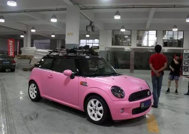 而当女司机也对自己的爱车产生了"改装"的想法,那将会是一种怎样的