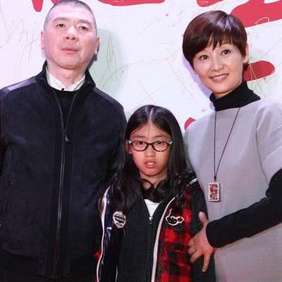 可能在综艺节目里总能看见韩红批评其选手,都是说话咄咄逼人!