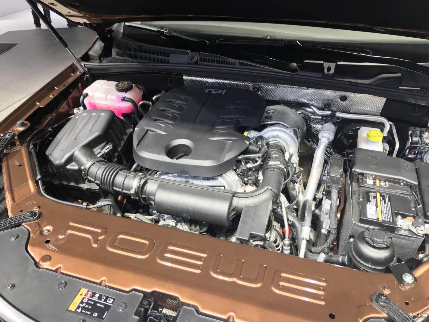 0tgi缸内直喷涡轮增压发动机,最大功率163千瓦,最大扭矩360牛·米