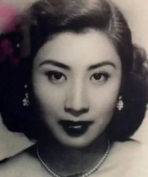 张灵甫娶她时她17岁,2年后张阵亡,她为张守寡73年,仍然健在!_凤凰网财