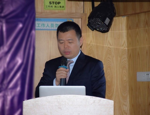 汇威手机创始人邱伟能