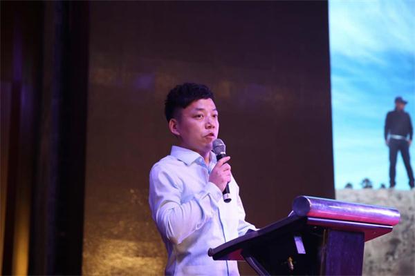 蛮牛网总经理李冲:线上平台让家用暖通行业规范透明_凤凰网