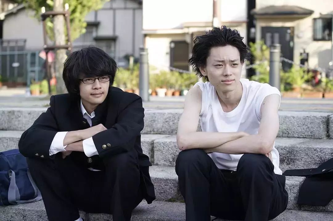 美香的扮演者 石桥静河,出生演艺世家,母亲是日本著名演员原田美枝子.