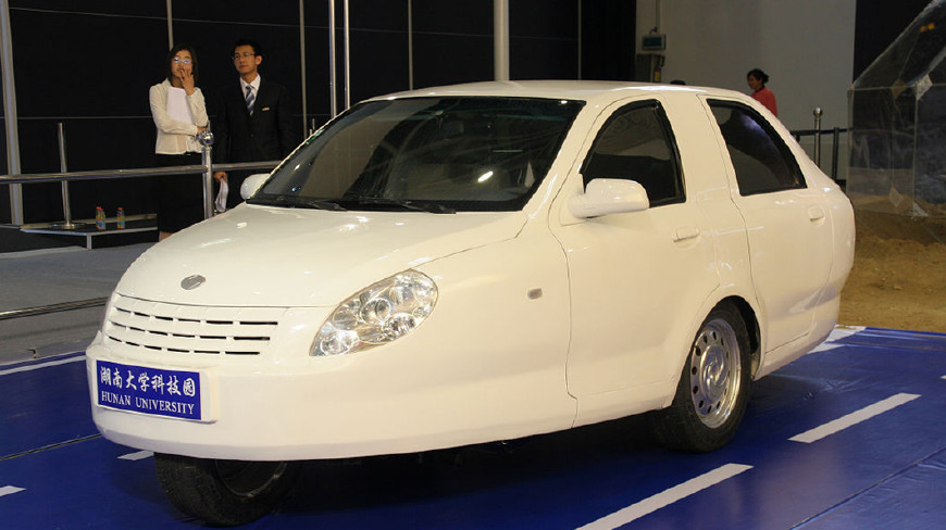 中国汽车史上最怪异的汽车——湖南大学研制的菱形汽车