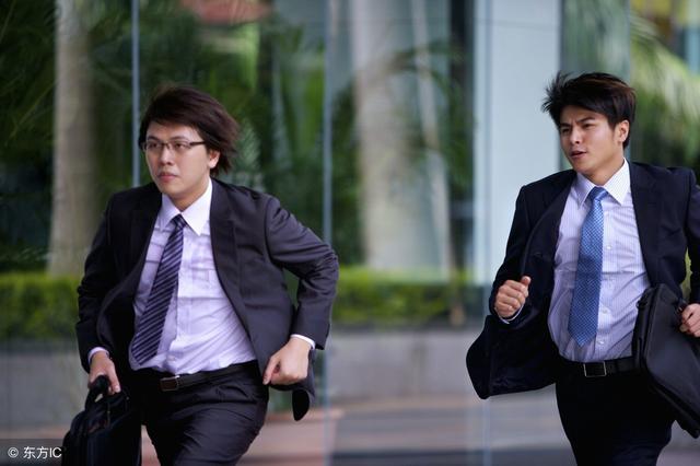 选择创业不要冲动 工薪族创业前要思考__凤凰网