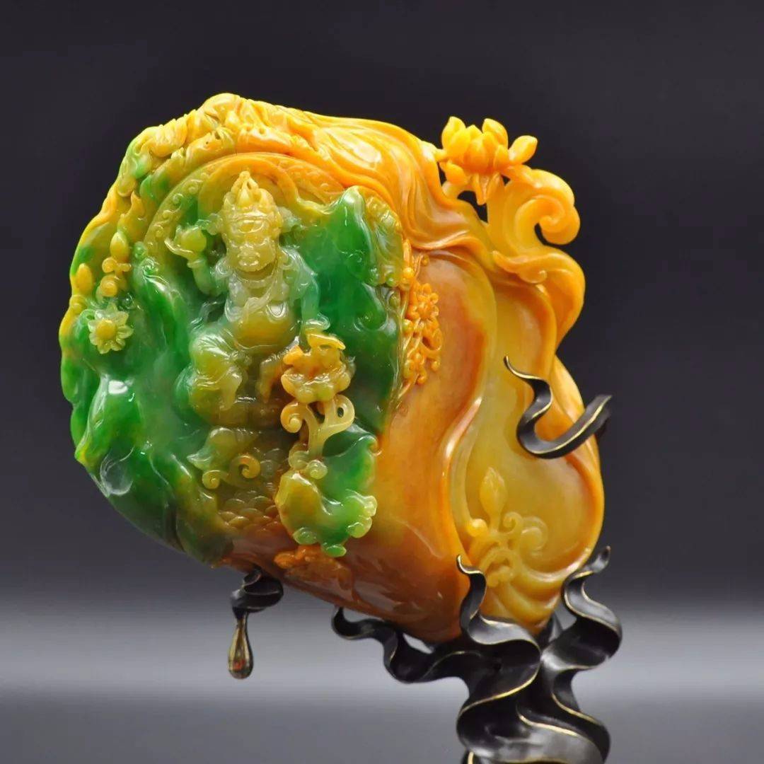 在作品中追忆已故玉雕大师肖军