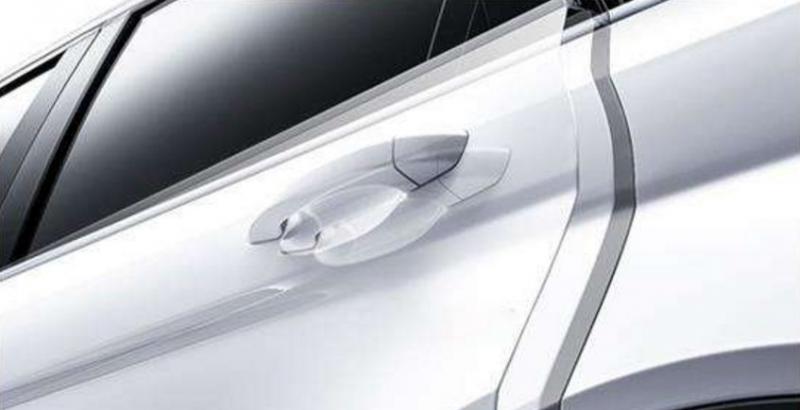 电吸门的原理其实是门框上(或门板边缘)装有电磁线圈,当车门打开时