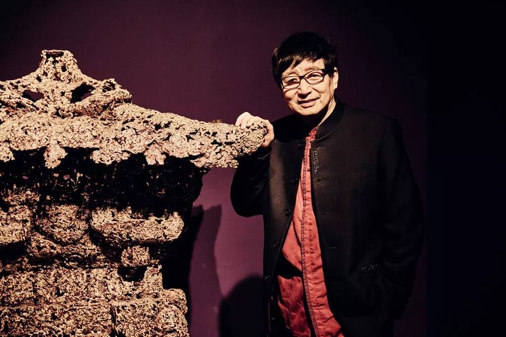 大跌眼镜朱炳仁办云水墨大展难道是熔铜泼在宣纸上