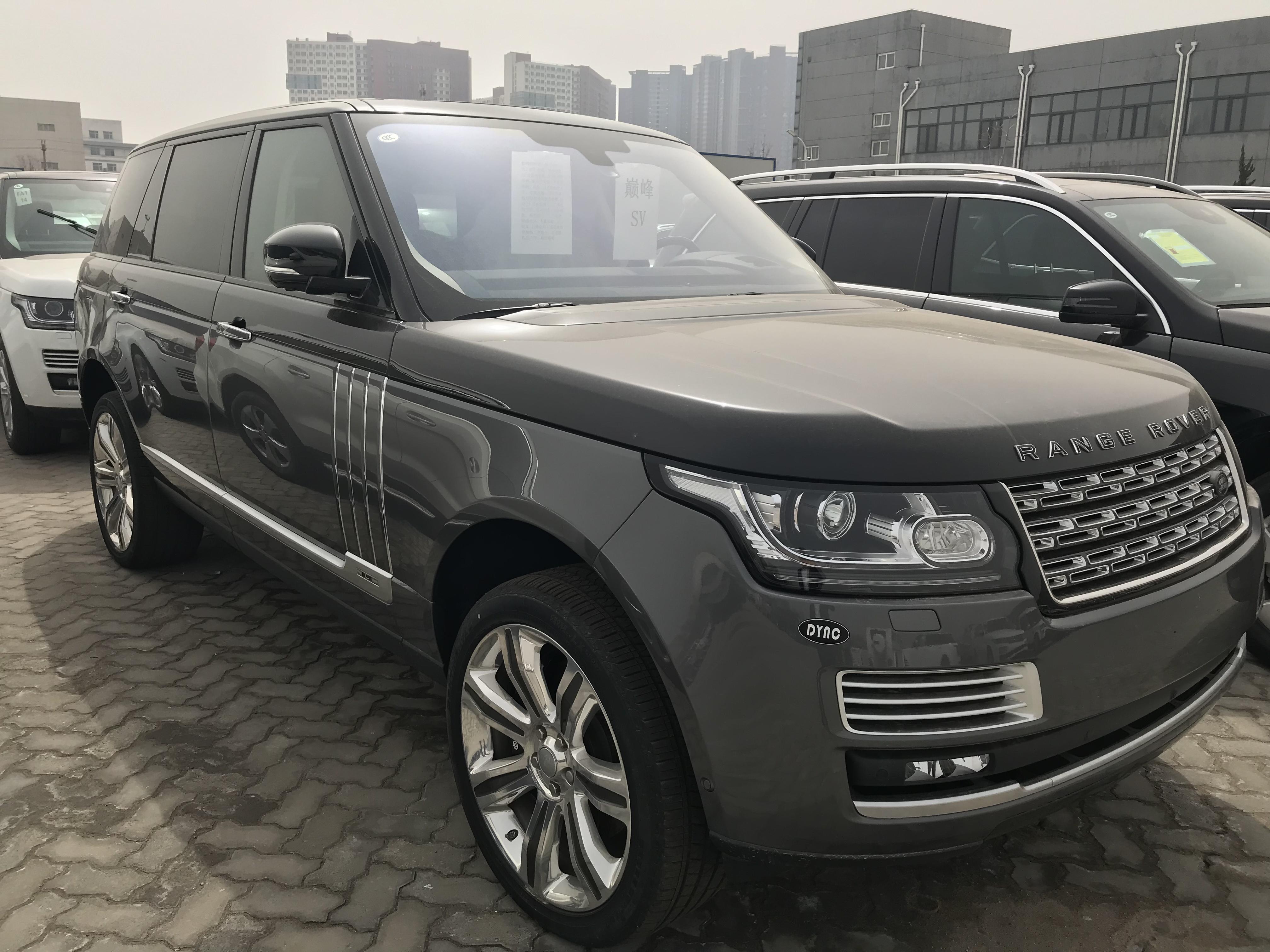 平行进口路虎揽胜巅峰创世sv加长50限量版到岗实拍