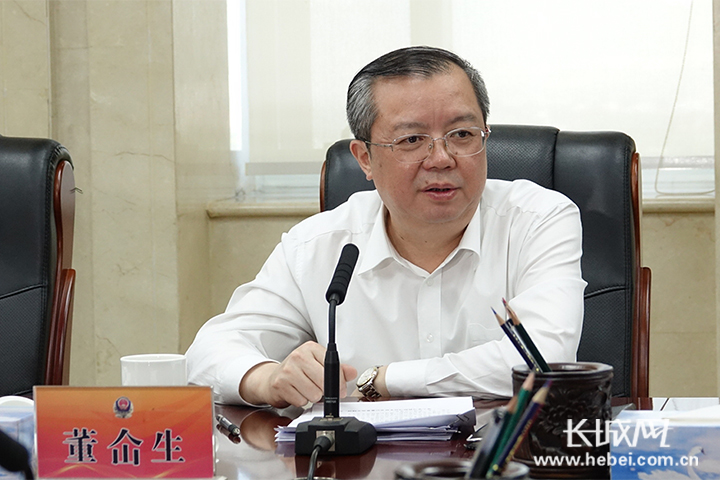 河北提高政治站位齐抓共管推进扫黑除恶专项斗争向纵深发展