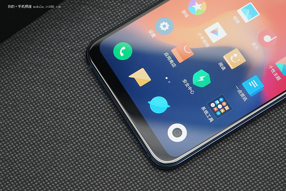 小米8周年代表作蓝色版小米8开箱