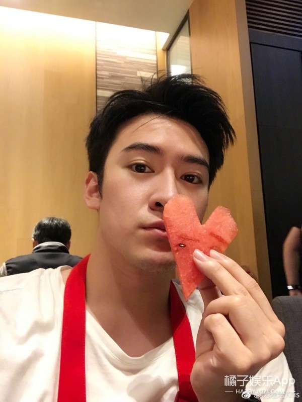 还记得大s版泡沫之夏里的尹澄吗他现在长这样