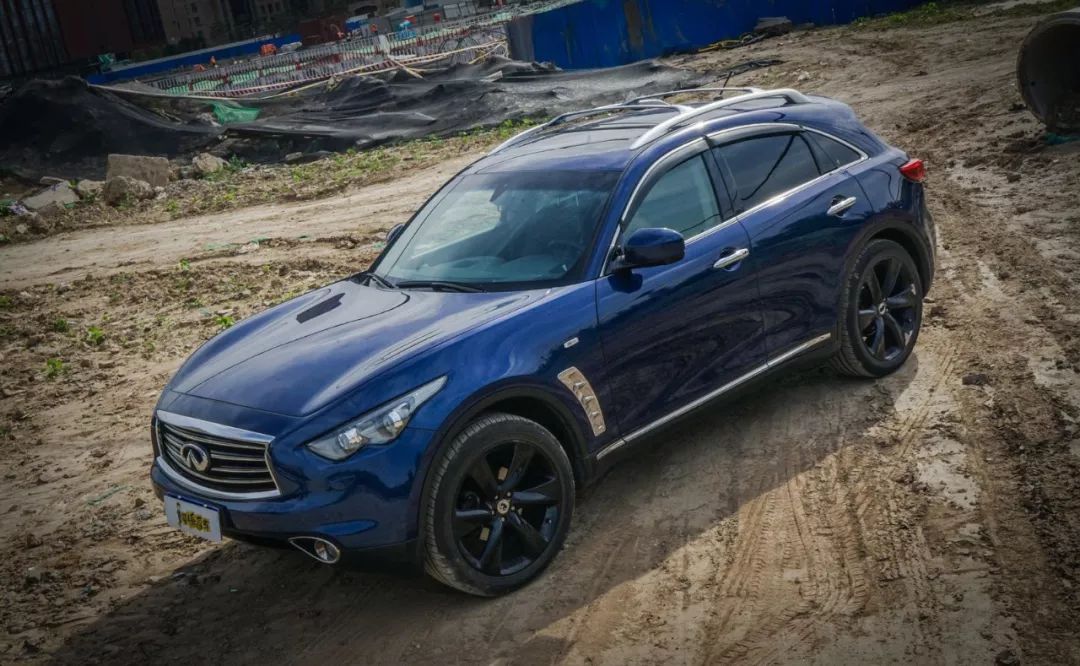 一起来详细看看这辆英菲尼迪旗下的高端suv-英菲尼迪fx37(现款qx70)