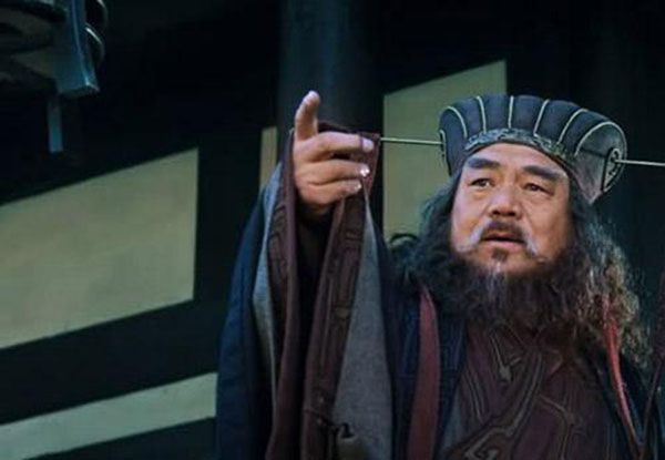 的卢马为什么妨不了刘备?_凤凰网历史_凤凰网