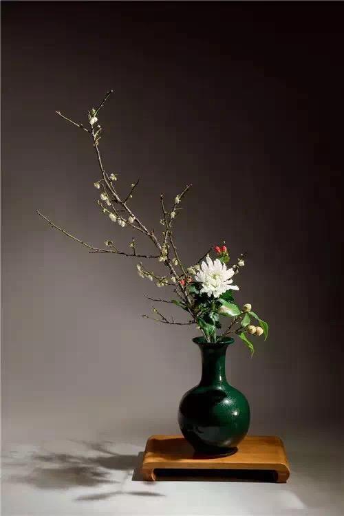 茶道雅学|茶席上的插花艺术