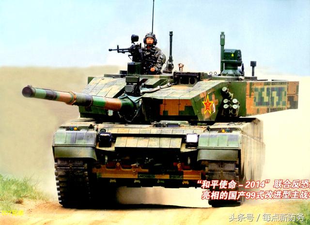中国99a2主战坦克皮厚,火力强,m1a2不服气:参加实战再跟我比!