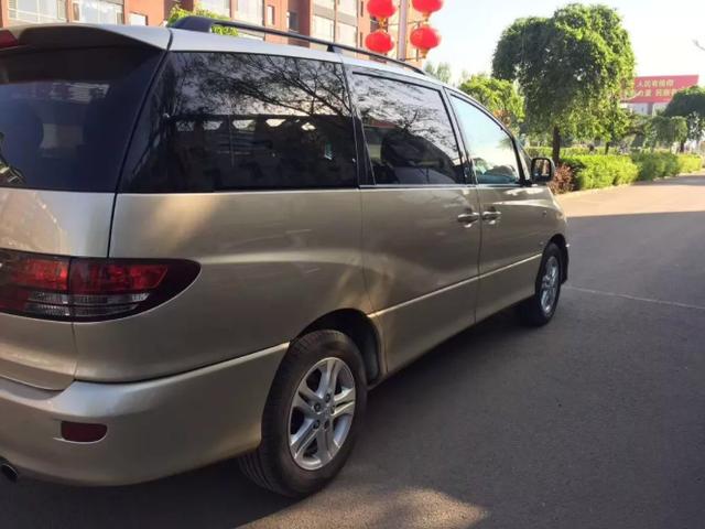 03年的丰田普瑞维亚,开了15年,现在还值4万元