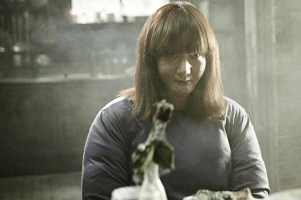 胆小者看的恐怖电影解说: 7分钟看懂韩国恐怖片《瑜伽学院》