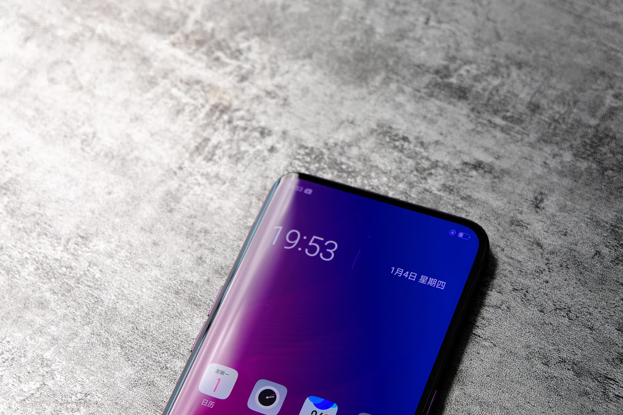 oppofindx国行首发图赏938曲面全景屏视觉效果惊艳