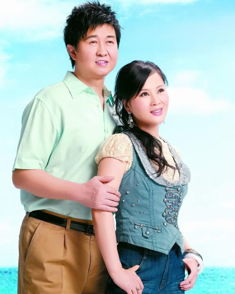 而今天要说的这个女明星,她在21岁的时候,就嫁给了爱情了,她就是任静