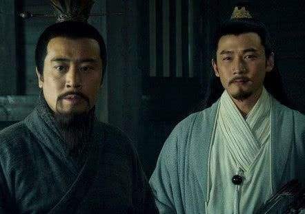 刘备偏要替两位结义兄弟报仇,损失惨重,是该怪诸葛亮吗_凤凰网