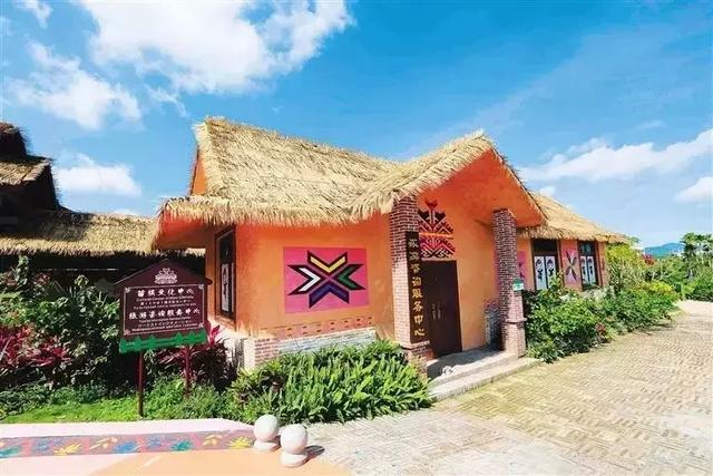 琼海 会山镇加脑村万泉河边的苗寨1感受少数民族的古朴风情今天就