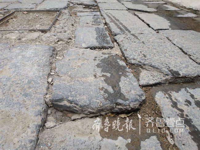 你知道济南最古老的千年石板路在哪儿吗?现在啥样子