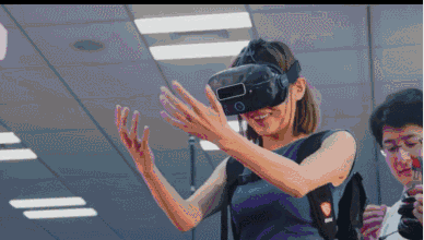 多啦a梦如意门的vr体验太梦幻了