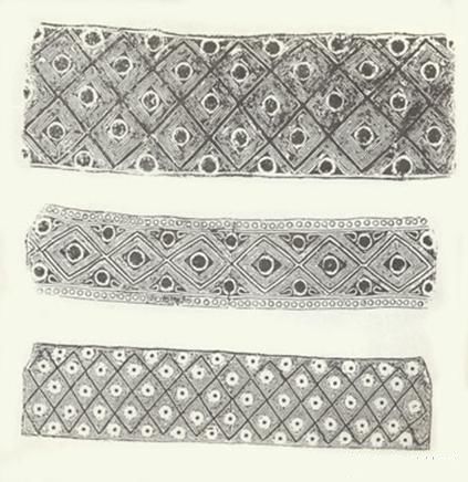 有的纹饰因为各人所见不同有不同的名称,一般通用习惯的有:绳纹,篮纹