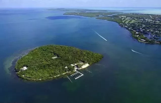 海南开放个人申请开发无人岛!咱去买个岛?