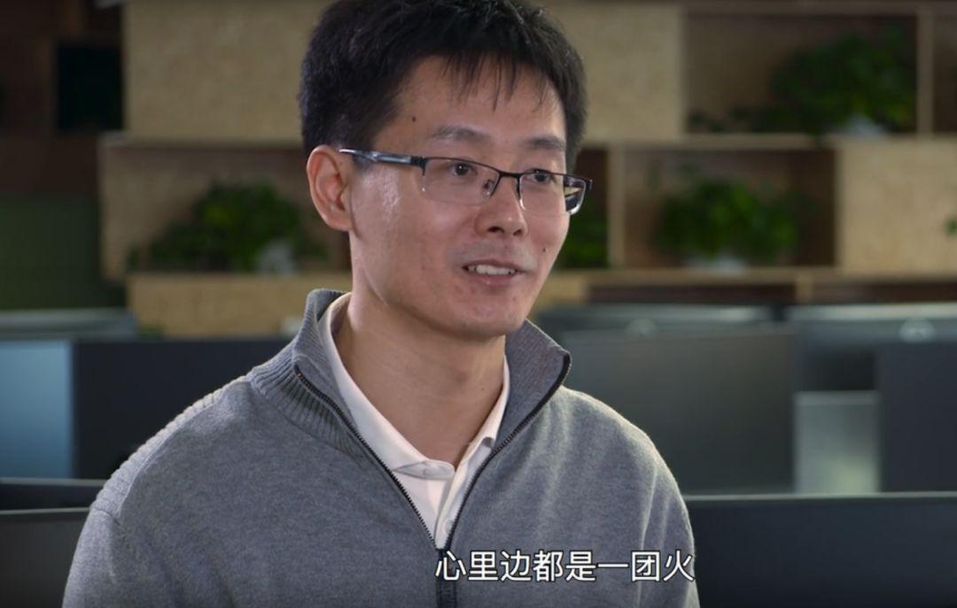 看完金马奖导演为小米拍的纪录片心里都是一团火