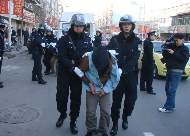 天津宣布扫黑除恶取得阶段性成果,摧毁黑恶犯罪团伙153个