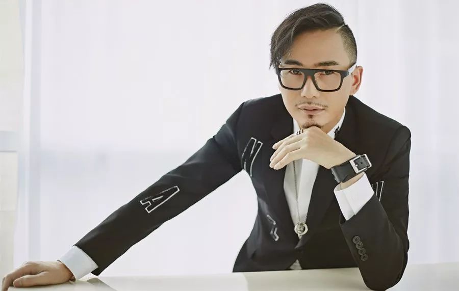 中国摩登,世界风范,看张利福如何打造科技型轻奢时尚集团