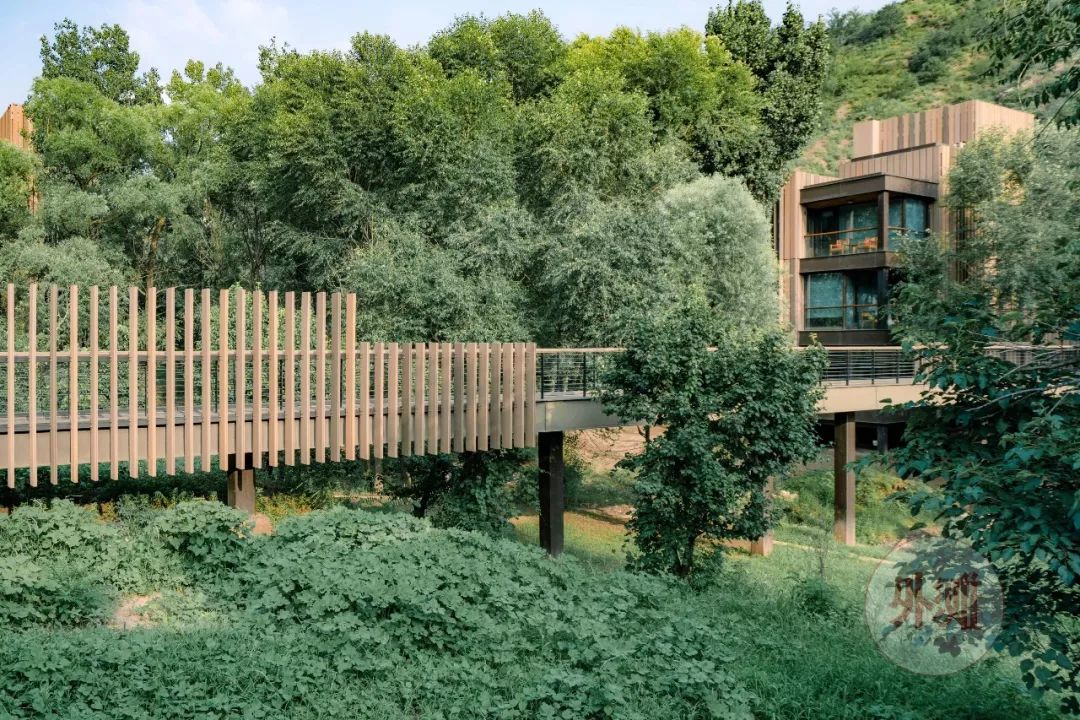 北京清肺新去处 在山谷间的8栋树屋里私享司马台长城仙境