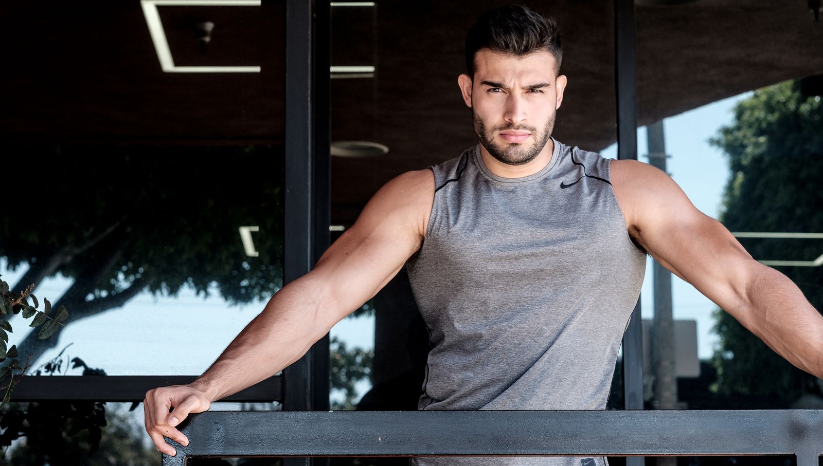 小甜甜布莱妮辣出血的新男友居然是个胖子的超励志逆袭