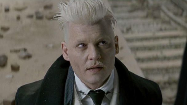 神奇动物2德普的超邪性异瞳是要向好友曼森致敬吗