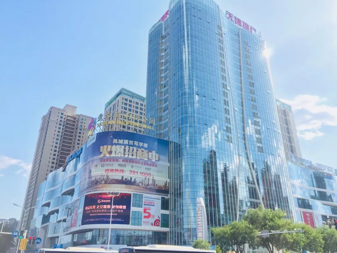 唐山爱琴海购物公园外景/来源 唐山爱琴海购物公园