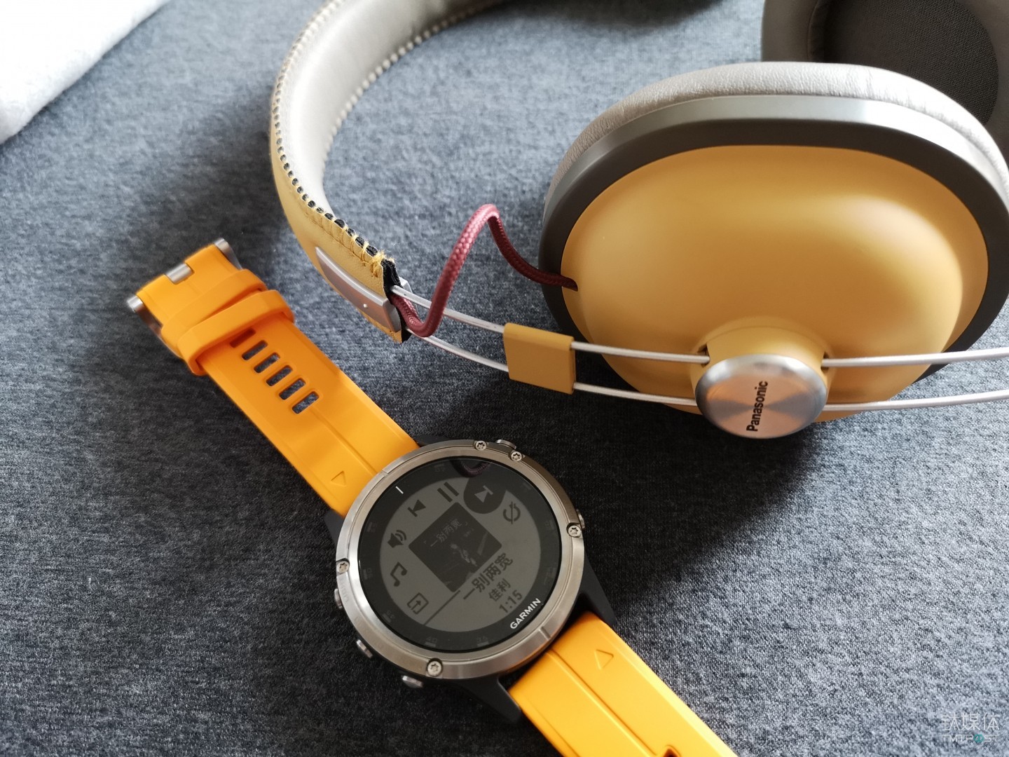 忘掉手机,跑步听歌测心率,佳明fenix 5 plus运动手表体验