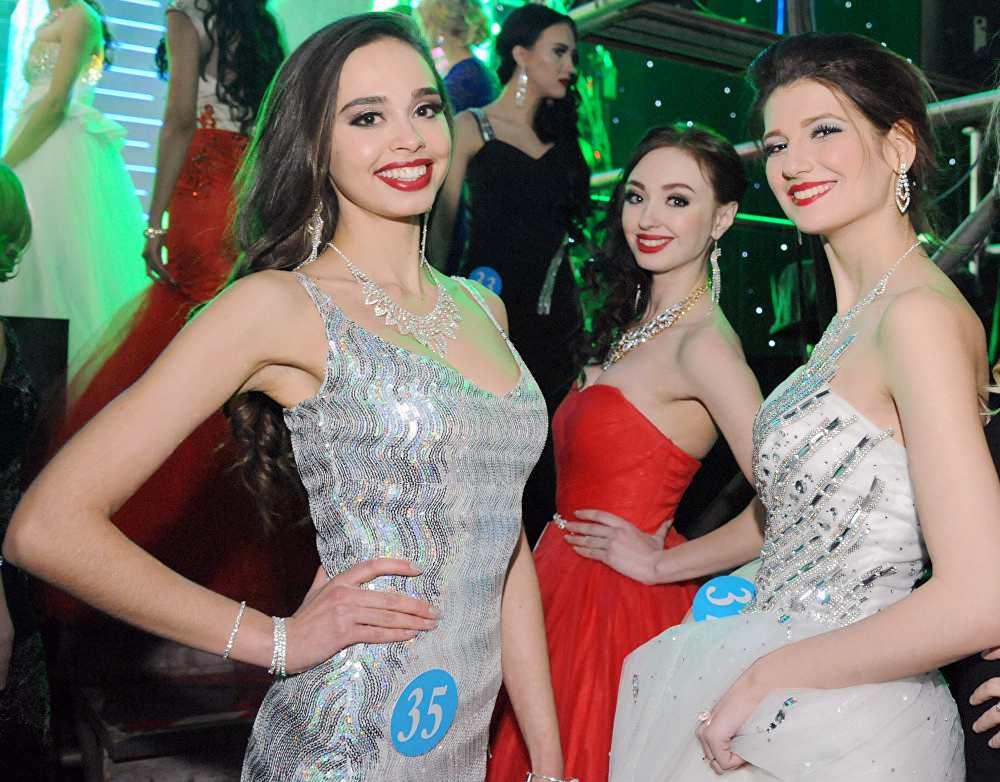 中国小伙在俄打劫匪