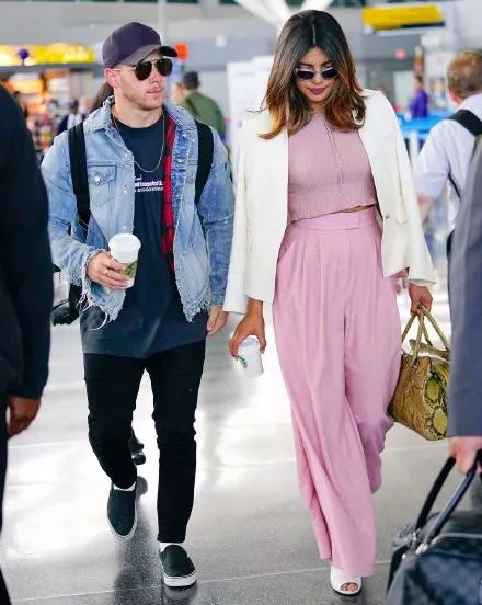 小乔流水nick jona订婚了!可能是形婚._凤凰网时尚_凤凰网