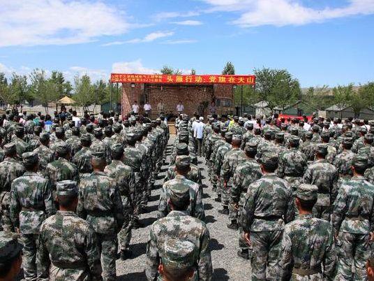 中国有一部队享受"省部级"待遇,被誉为"天下第一团".