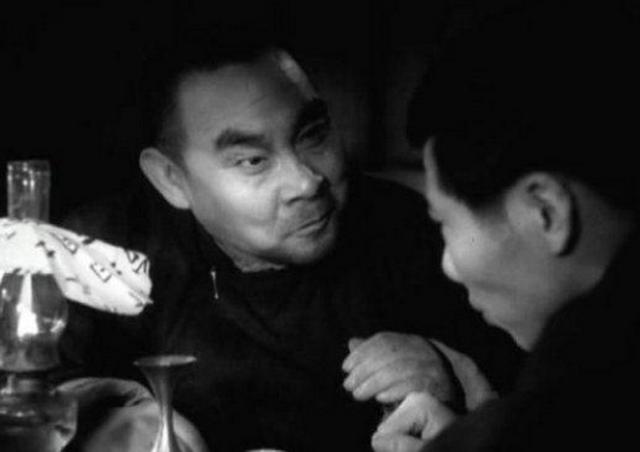 电影《地雷战》:中野、汉奸队长 、渡边,谁最难忘?_凤凰网娱乐_凤凰网