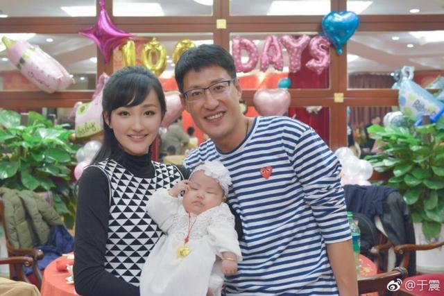 他二婚迎娶小13岁娇妻,如今成5口之家