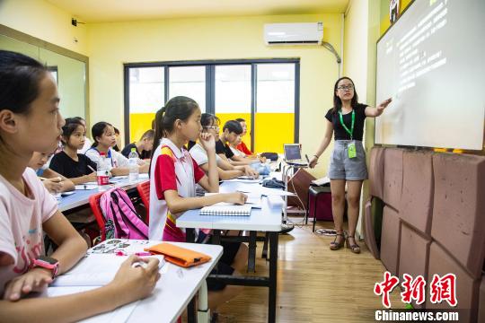 南宁市解决孩子放学去哪儿难题:供餐午休课后托管