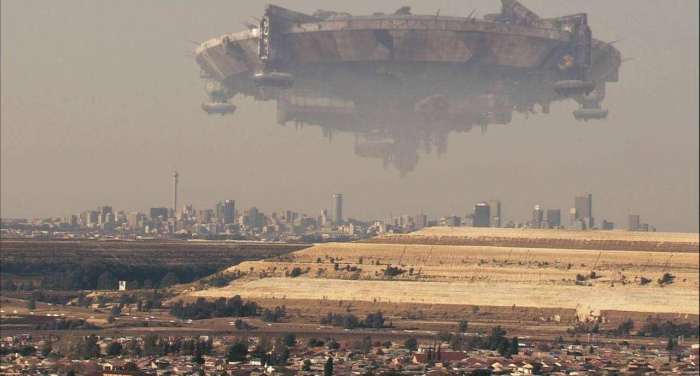 《第九区》: 非主流科幻片