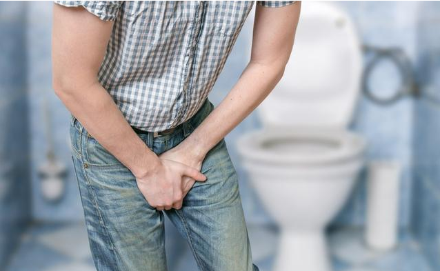 尿频尿急尿分叉就是前列腺不行?不一定,3种情况是正常表现