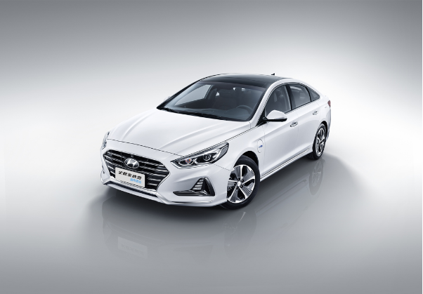 全新索纳塔phev1898万起售北京现代踏出重要一步